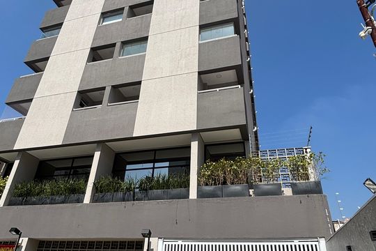 Fachada de apartamento à venda com 2 quartos, 57m² em Jardim Bela Vista, Santo André