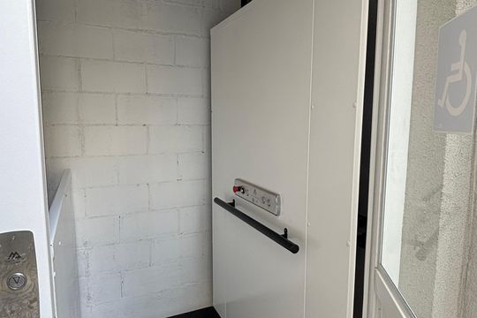 Elevador Acessibilidade de apartamento à venda com 2 quartos, 57m² em Jardim Bela Vista, Santo André