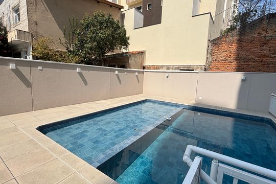 Piscina de apartamento à venda com 2 quartos, 57m² em Jardim Bela Vista, Santo André