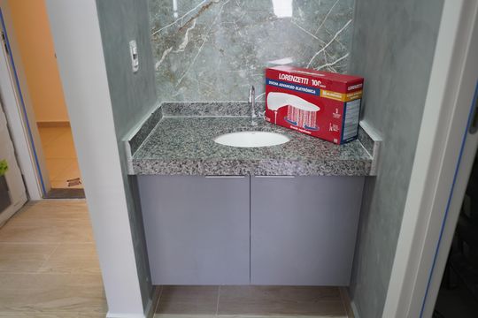 Banheiro de apartamento para alugar com 2 quartos, 37m² em Mooca, São Paulo