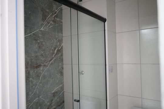 Banheiro de apartamento para alugar com 2 quartos, 37m² em Mooca, São Paulo