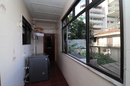 Área de Serviço de apartamento para alugar com 4 quartos, 350m² em Jardim Guanabara, Rio de Janeiro