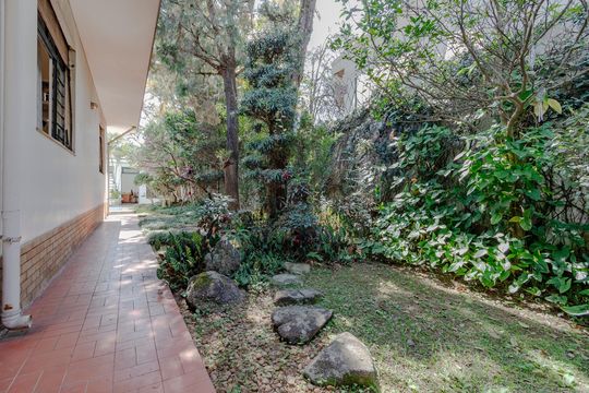 Área comum de casa à venda com 4 quartos, 330m² em Campo Belo, São Paulo