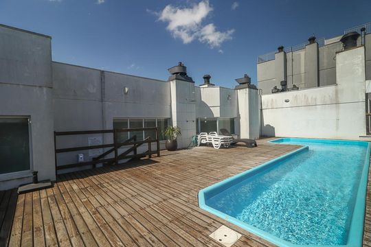 Área comum - Piscina de apartamento à venda com 2 quartos, 63m² em Passo D’areia, Porto Alegre