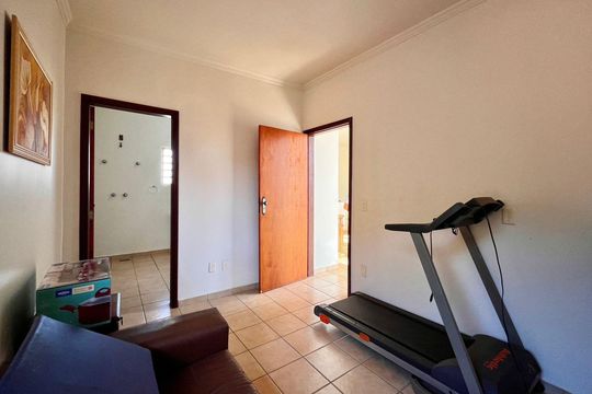 Cobertura de casa à venda com 4 quartos, 170m² em Taquaral, Campinas