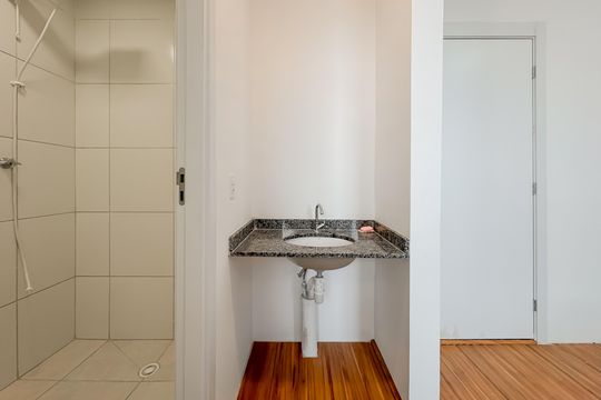 Banheiro de apartamento à venda com 2 quartos, 36m² em Mooca, São Paulo