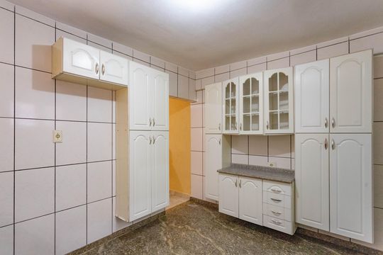 Cozinha de casa para alugar com 1 quarto, 50m² em Casa Grande, Diadema