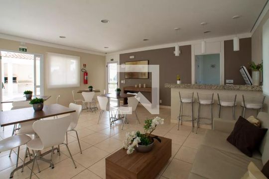 Área comum de apartamento para alugar com 2 quartos, 38m² em Jardim Albertina, Guarulhos