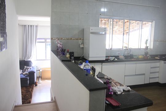 Cozinha de casa à venda com 4 quartos, 180m² em Vila Florida, Guarulhos