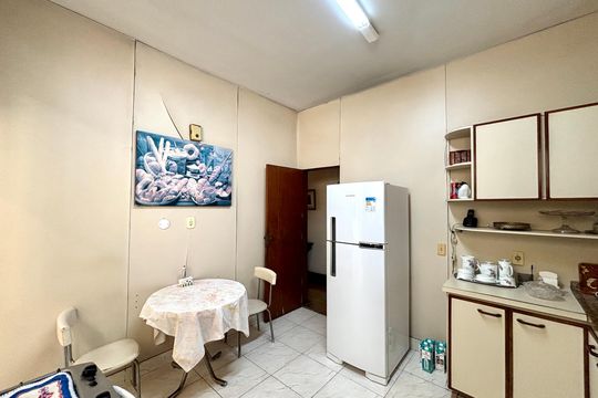 Cozinha de apartamento à venda com 3 quartos, 136m² em Copacabana, Rio de Janeiro
