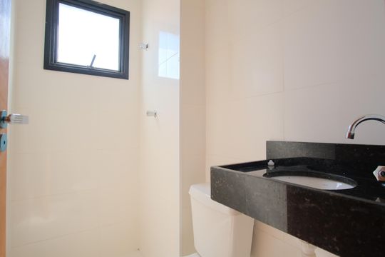 Banheiro de apartamento para alugar com 2 quartos, 48m² em Vila Matilde, São Paulo