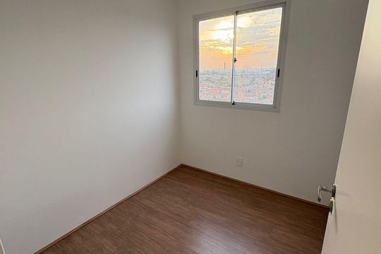 Quarto 2 de apartamento para alugar com 2 quartos, 33m² em Vila Maria, São Paulo