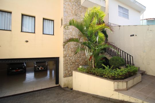 Garagem de casa à venda com 3 quartos, 380m² em Vila Maria Luisa, São Paulo