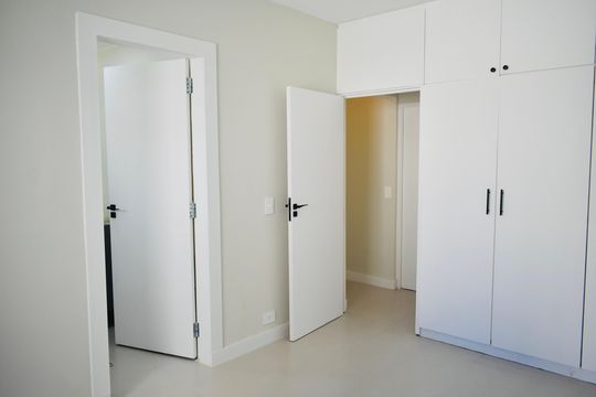 Suíte 1 de apartamento à venda com 2 quartos, 78m² em Vila Clementino, São Paulo