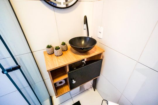 Banheiro de kitnet/studio à venda com 1 quarto, 25m² em Vila Esperança, São Paulo