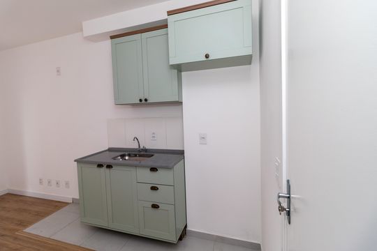 Cozinha de apartamento à venda com 1 quarto, 26m² em Barra Funda, São Paulo