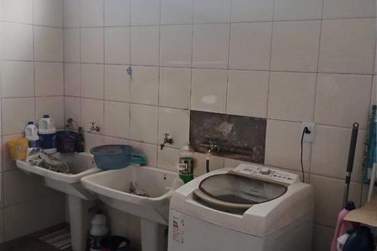 Casa à venda com 5 quartos, 417m² em Vila Japi II, Jundiaí