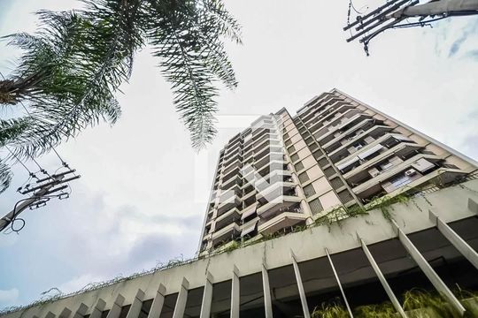 Fachada de apartamento à venda com 4 quartos, 344m² em Vila Isabel, Rio de Janeiro