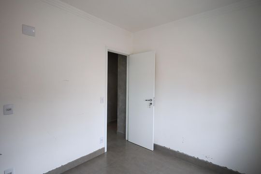 Quarto 2 de apartamento para alugar com 3 quartos, 75m² em Vila Osasco, Osasco