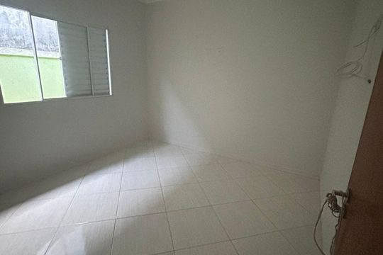 Quarto 2 de casa à venda com 2 quartos, 69m² em Parque Continental, Guarulhos