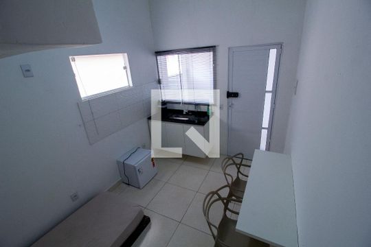 Kitnet/Studio para alugar com 1 quarto, 28m² em Jardim do Sol, Sorocaba