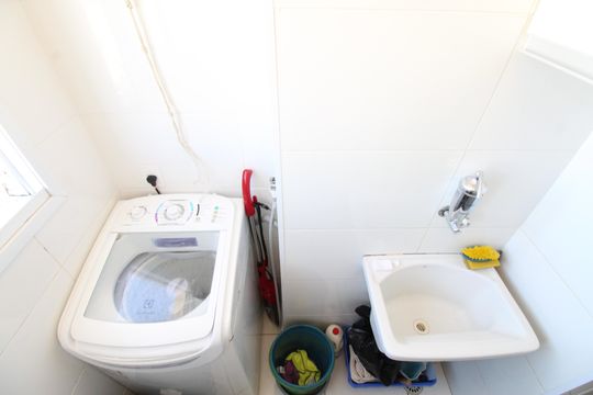 Área de Serviço de apartamento para alugar com 2 quartos, 62m² em Monte Castelo, São José dos Campos