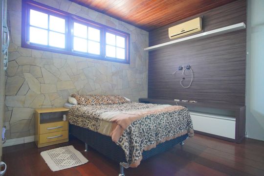Quarto de apartamento para alugar com 1 quarto, 90m² em Scharlau, São Leopoldo