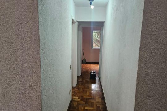 Corredor de apartamento à venda com 3 quartos, 75m² em Jardim Umuarama, São Paulo