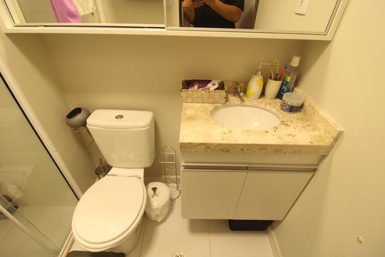Banheiro de kitnet/studio à venda com 1 quarto, 25m² em Santana, São Paulo
