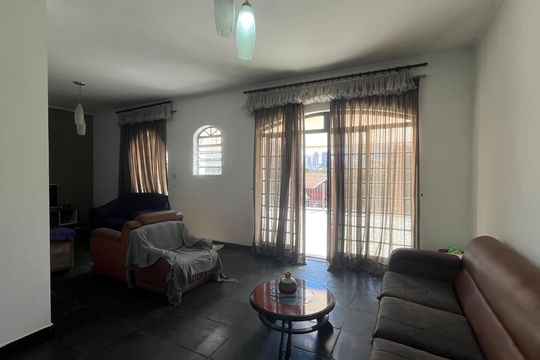 Sala 2 de casa à venda com 6 quartos, 245m² em Chácara da Barra, Campinas