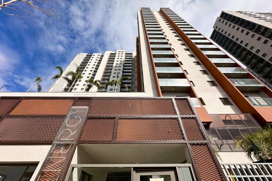 Fachada de kitnet/studio para alugar com 1 quarto, 30m² em Santo Cristo, Rio de Janeiro