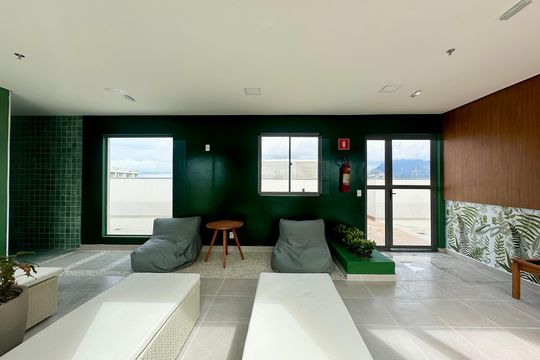 Área comum de kitnet/studio para alugar com 1 quarto, 30m² em Santo Cristo, Rio de Janeiro