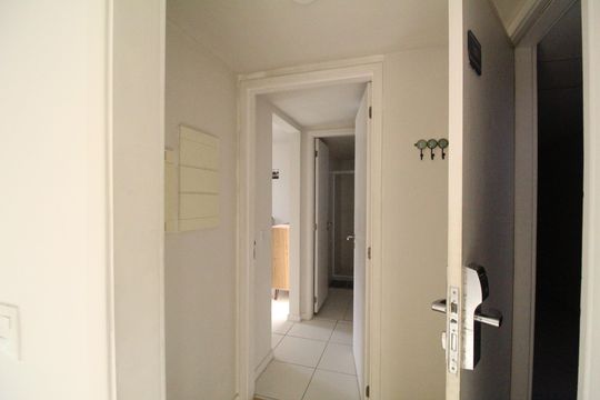 Sala - Hall de entrada  de apartamento para alugar com 1 quarto, 70m² em Camorim, Rio de Janeiro