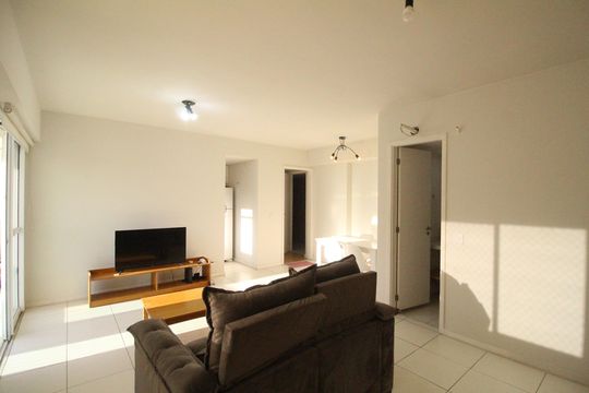 Sala de apartamento para alugar com 1 quarto, 70m² em Camorim, Rio de Janeiro