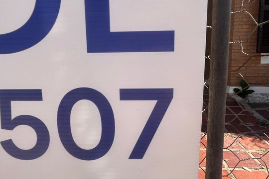 Placa de casa para alugar com 4 quartos, 200m² em Jardim Flamboyant, Campinas