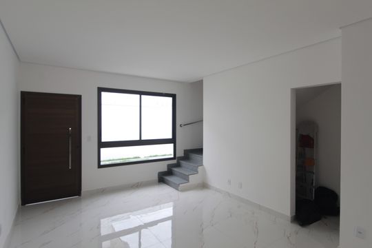 Casa de Condomínio à venda com 3 quartos, 140m² em Trevo, Belo Horizonte