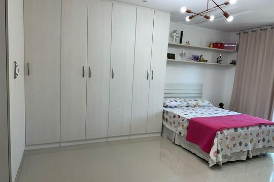 Suíte 2 de casa de condomínio à venda com 3 quartos, 350m² em Jacarepaguá, Rio de Janeiro