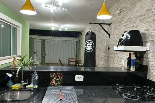 Espaço Gourmet de casa de condomínio à venda com 3 quartos, 350m² em Jacarepaguá, Rio de Janeiro
