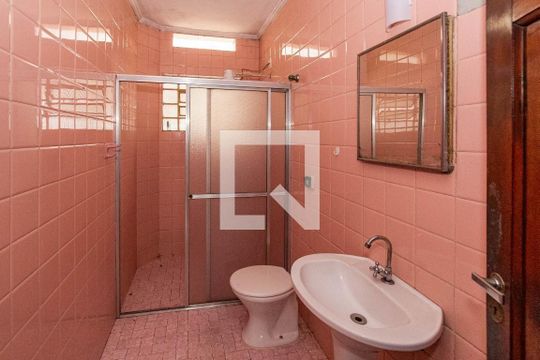 Casa à venda com 2 quartos, 90m² em Cambuci, São Paulo