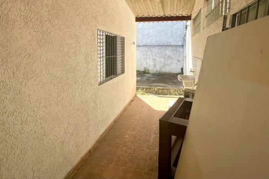Área de Serviço de casa para alugar com 3 quartos, 300m² em Vila Galvão, Guarulhos