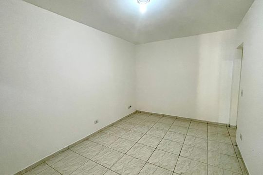 Sala de casa para alugar com 3 quartos, 300m² em Vila Galvão, Guarulhos