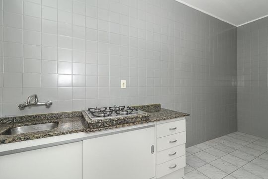Cozinha de apartamento à venda com 3 quartos, 112m² em Santa Cecília, Porto Alegre