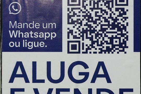 Placa de apartamento à venda com 3 quartos, 112m² em Santa Cecília, Porto Alegre