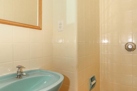 Lavabo de apartamento à venda com 3 quartos, 112m² em Santa Cecília, Porto Alegre