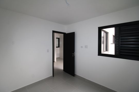 Quarto de apartamento à venda com 1 quarto, 29m² em Parada Inglesa, São Paulo