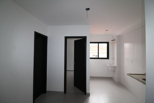 Sala/Cozinha de apartamento à venda com 1 quarto, 30m² em Parada Inglesa, São Paulo