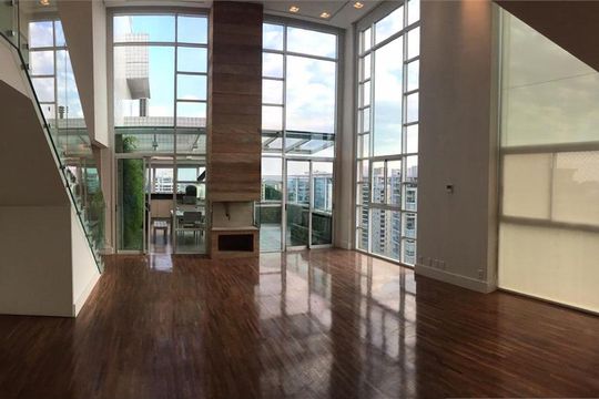 Apartamento à venda com 4 quartos, 218m² em Jardim Morumbi, São Paulo
