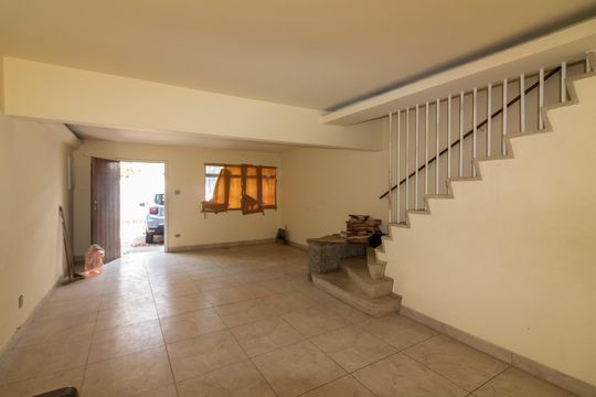 Sala de casa à venda com 3 quartos, 130m² em Vila Nova Conceição, São Paulo
