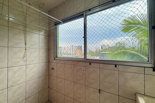 Área de Serviço de apartamento para alugar com 2 quartos, 59m² em Chácara Monte Alegre, São Paulo