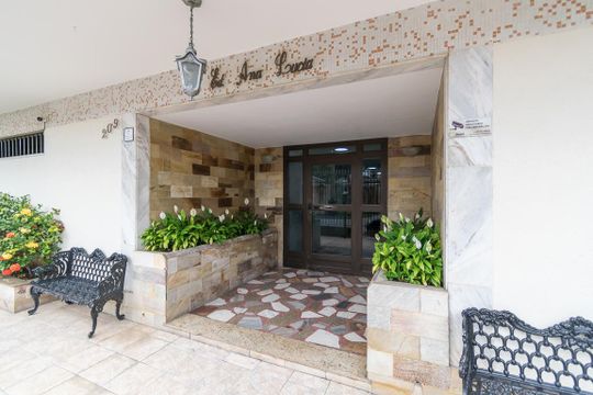 Área comum de acesso de apartamento à venda com 2 quartos, 90m² em Vila da Penha, Rio de Janeiro